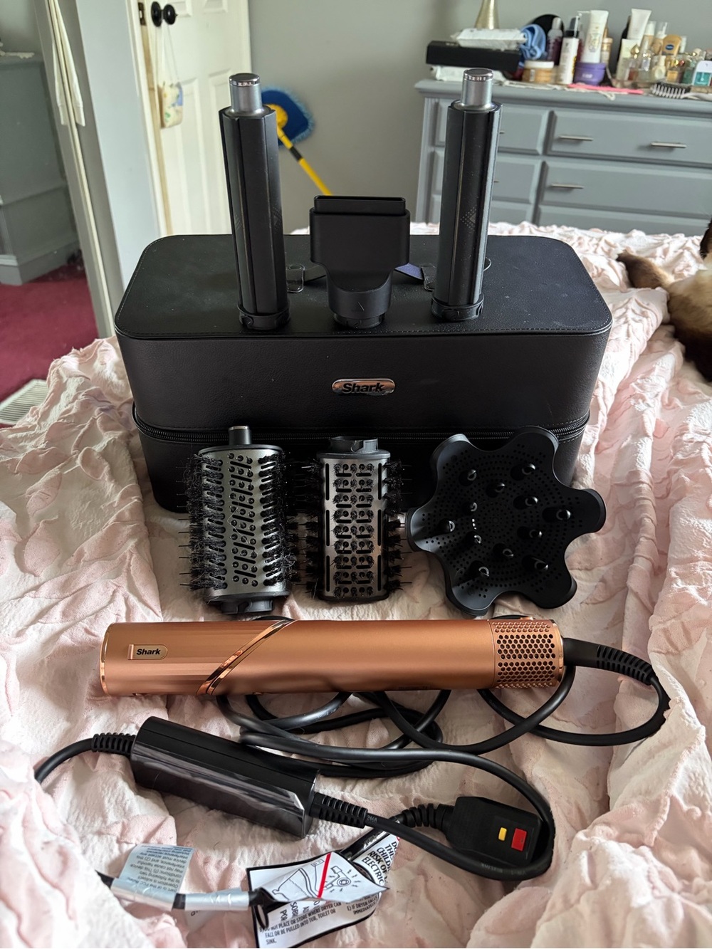 Shark Flex Air Styling and Drying System with bonus case and diffuser